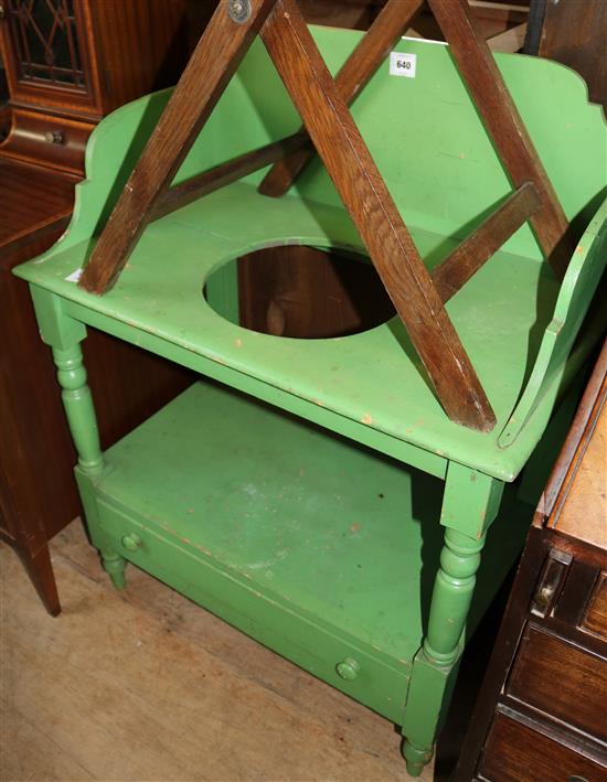 Victorian green painted washstand(-)